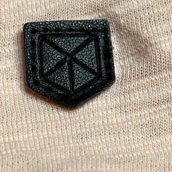 Jack & Jones.T shirt,men XL textured light peach  short sleeve, rolled up cuff - Picture 12 of 13